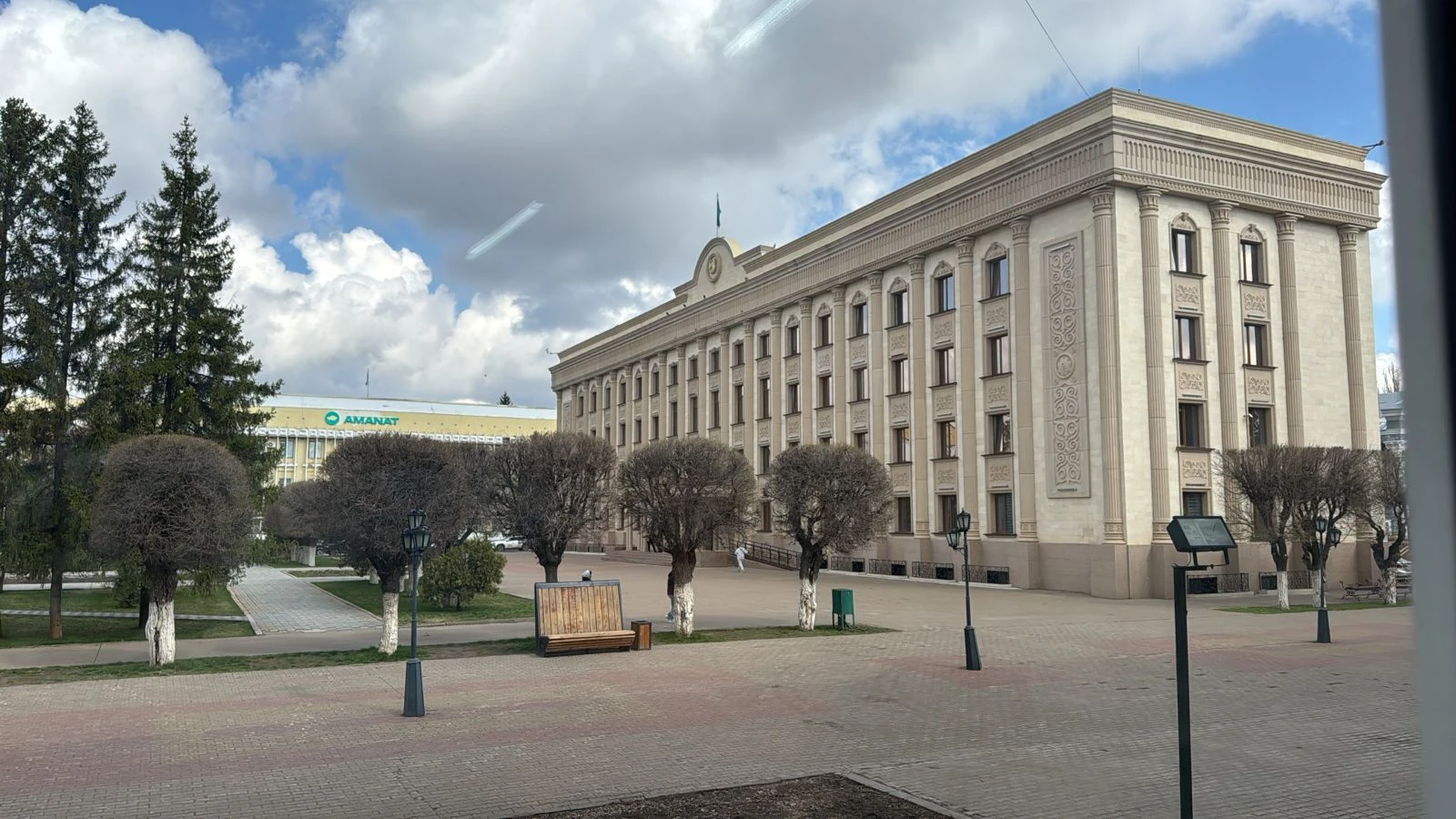 Погода на 13 октября: прохладный день и возможные дожди на западе Казахстана